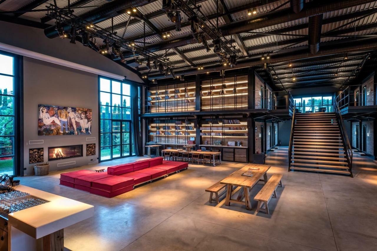 Warehouse By The Stay (Adults Only) Alaçatı Luaran gambar