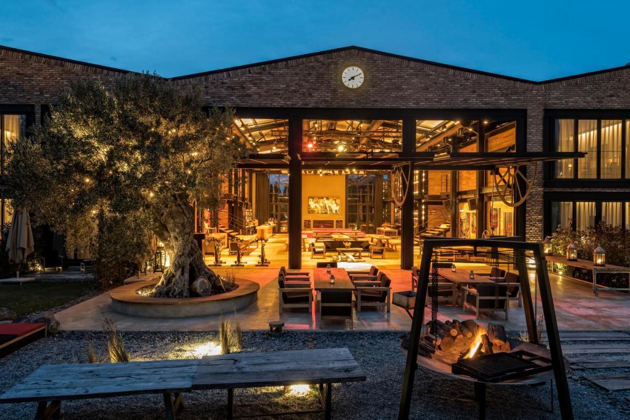 Warehouse By The Stay (Adults Only) Alaçatı Luaran gambar